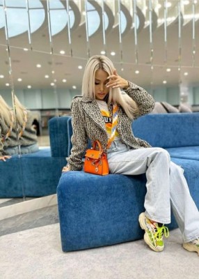 Проститутка Арина